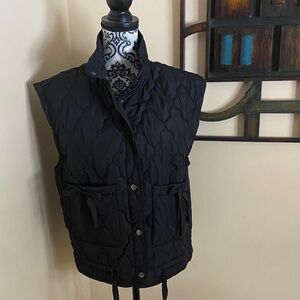NWT Blu Pepper Quilted Vest with ties